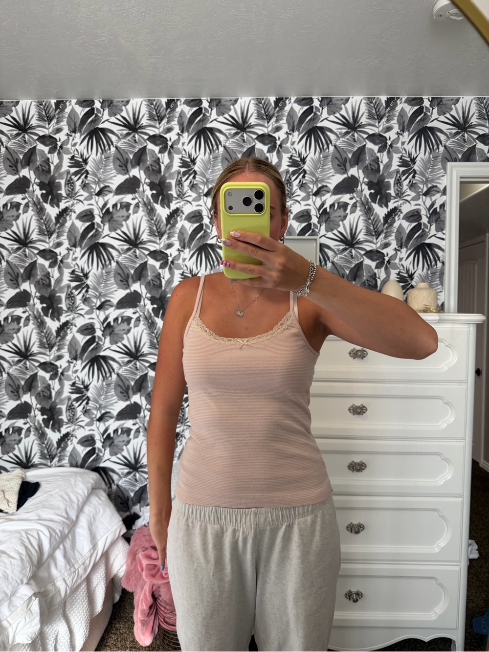 Brandy Melville Light Pink Lace-Trim Ribbed Tank